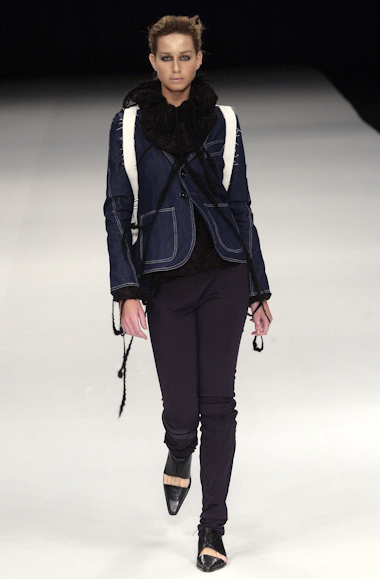 desfiles-oestudio-riodejaneiroinverno2004rtw-101