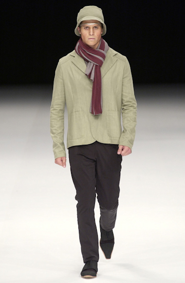 desfiles-oestudio-riodejaneiroinverno2004rtw-104