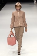 desfiles-oestudio-riodejaneiroinverno2004rtw-108