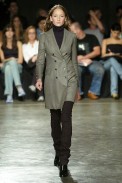 desfiles-carlotajoakina-spinverno2004rtw-108