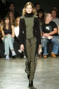 desfiles-carlotajoakina-spinverno2004rtw-110