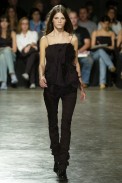 desfiles-carlotajoakina-spinverno2004rtw-123