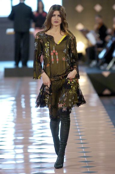 desfiles-cori-spinverno2004rtw-109