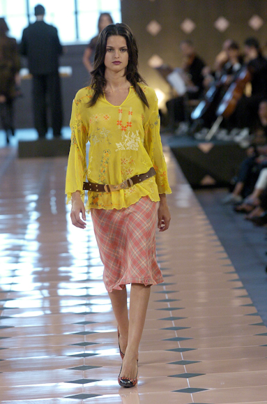 desfiles-cori-spinverno2004rtw-111
