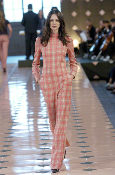 desfiles-cori-spinverno2004rtw-114