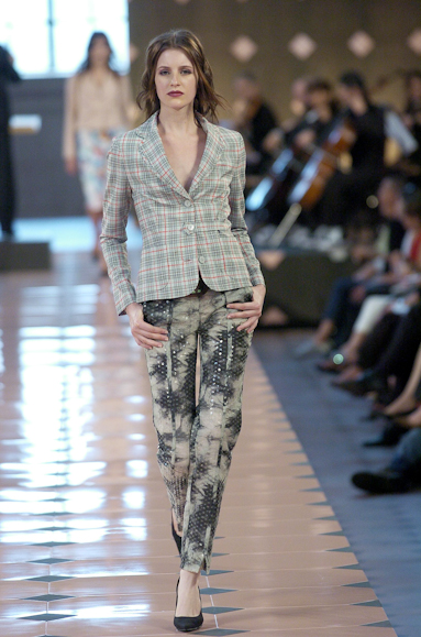 desfiles-cori-spinverno2004rtw-121
