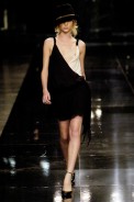 desfiles-forum-spinverno2004rtw-110