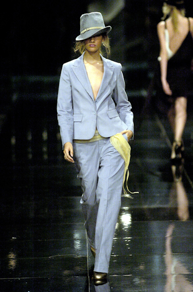 desfiles-forum-spinverno2004rtw-111