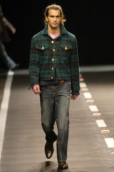 desfiles-forummen-spinverno2004rtw-104