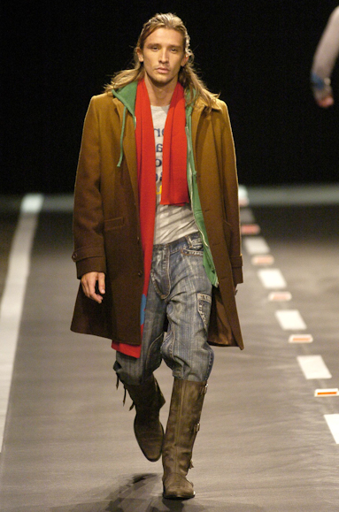desfiles-forummen-spinverno2004rtw-108