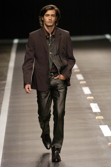 desfiles-forummen-spinverno2004rtw-111