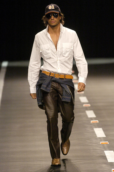 desfiles-forummen-spinverno2004rtw-112
