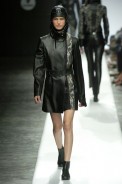 desfiles-gloriacoelho-spinverno2004rtw-118