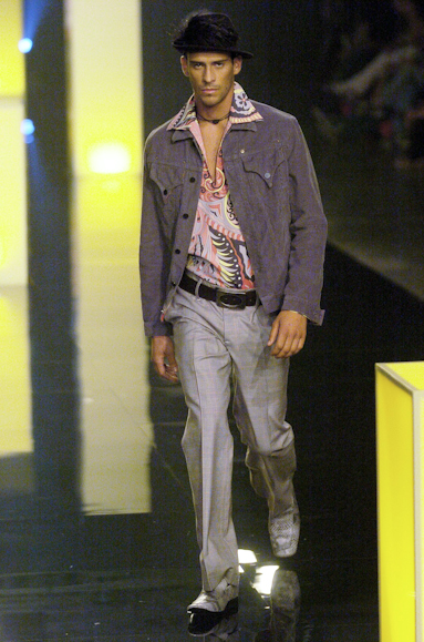 desfiles-iodice-spinverno2004rtw-120