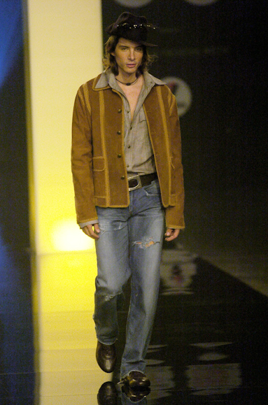 desfiles-iodice-spinverno2004rtw-123