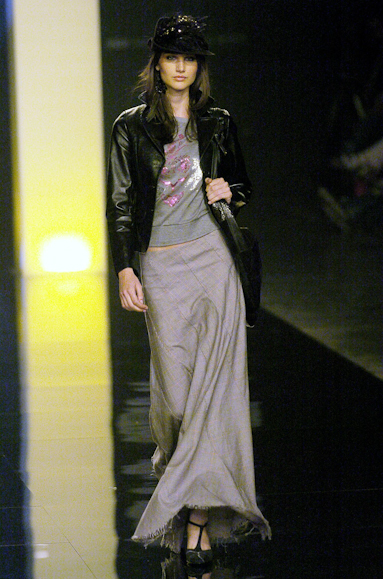 desfiles-iodice-spinverno2004rtw-127