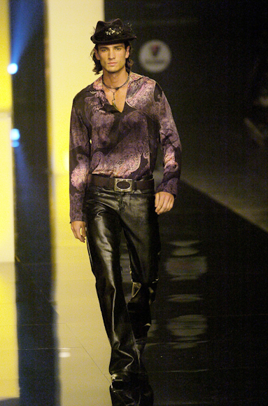 desfiles-iodice-spinverno2004rtw-133