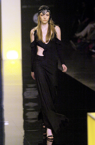 desfiles-iodice-spinverno2004rtw-143