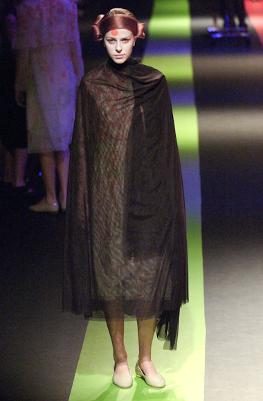 desfiles-jumnakao-spinverno2004rtw-107