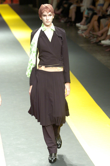 desfiles-jumnakao-spinverno2004rtw-120