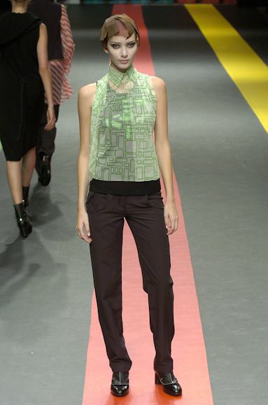 desfiles-jumnakao-spinverno2004rtw-124