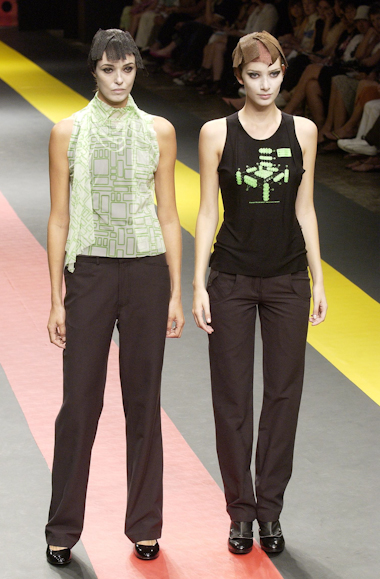 desfiles-jumnakao-spinverno2004rtw-126