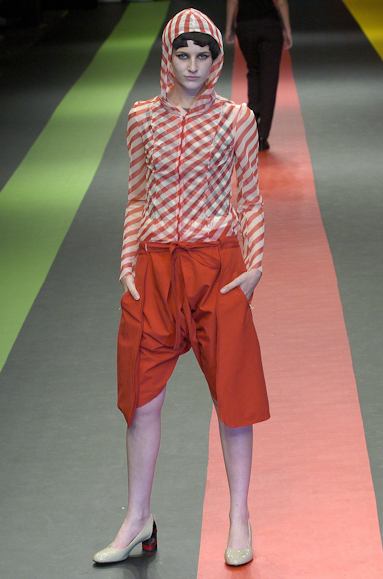 desfiles-jumnakao-spinverno2004rtw-128