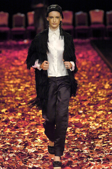 desfiles-linovillaventura-spinverno2004rtw-124