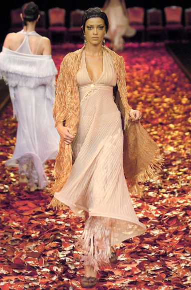 desfiles-linovillaventura-spinverno2004rtw-132