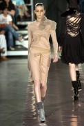 desfiles-reinaldolourenco-spinverno2004rtw-111