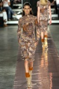desfiles-reinaldolourenco-spinverno2004rtw-125