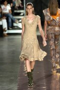 desfiles-reinaldolourenco-spinverno2004rtw-127