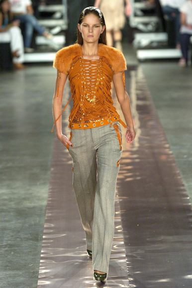 desfiles-reinaldolourenco-spinverno2004rtw-138