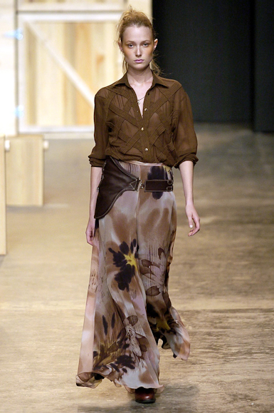 desfiles-renatoloureiro-spinverno2004rtw-102