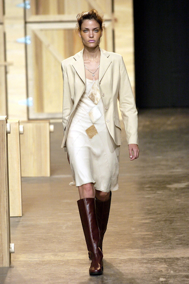 desfiles-renatoloureiro-spinverno2004rtw-109