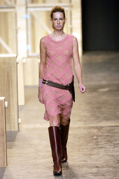 desfiles-renatoloureiro-spinverno2004rtw-113