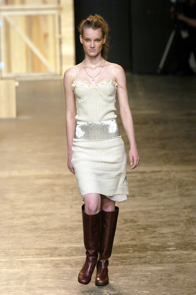 desfiles-renatoloureiro-spinverno2004rtw-117