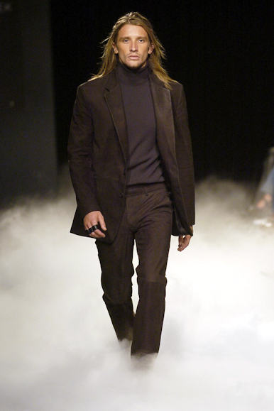 desfiles-ricardoalmeida-spinverno2004rtw-115