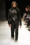 desfiles-ricardoalmeida-spinverno2004rtw-130