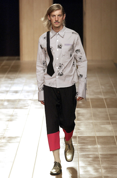 desfiles-ronaldofraga-spinverno2004rtw-113