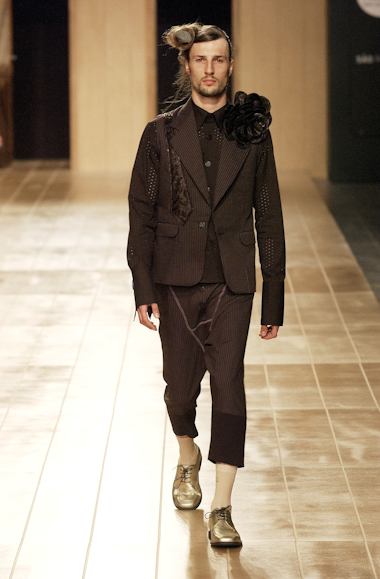 desfiles-ronaldofraga-spinverno2004rtw-115
