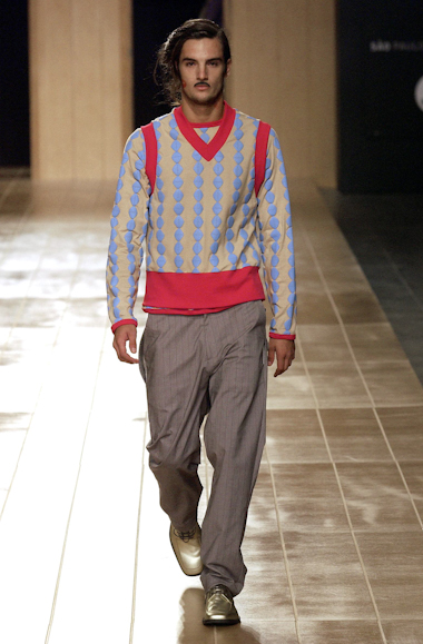 desfiles-ronaldofraga-spinverno2004rtw-133
