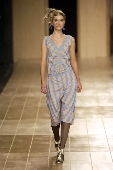 desfiles-ronaldofraga-spinverno2004rtw-139