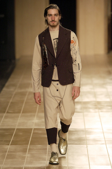 desfiles-ronaldofraga-spinverno2004rtw-142