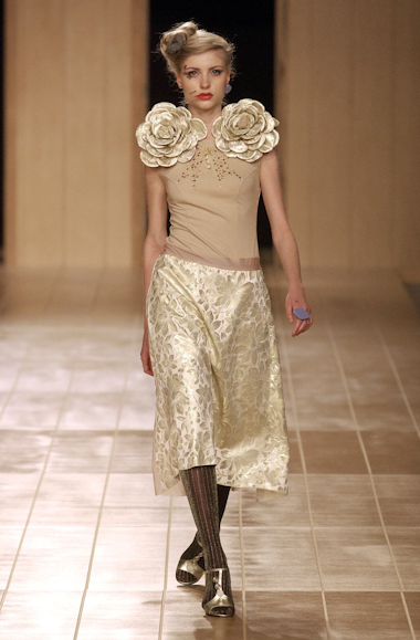 desfiles-ronaldofraga-spinverno2004rtw-147