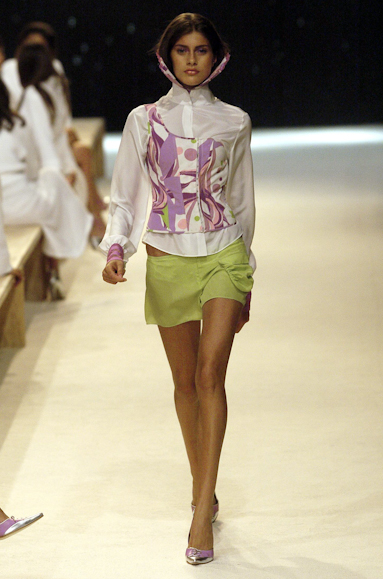 desfiles-rosacha-spinverno2004rtw-101