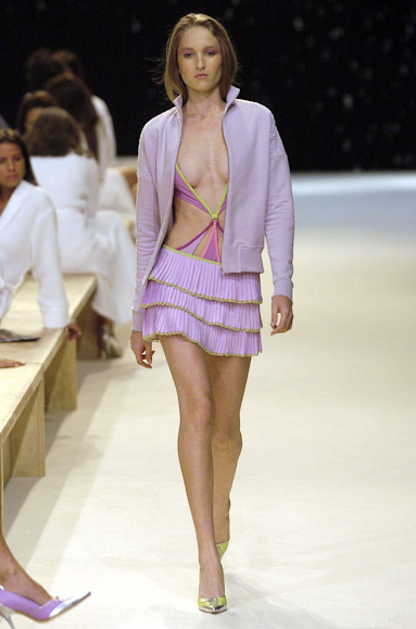 desfiles-rosacha-spinverno2004rtw-106