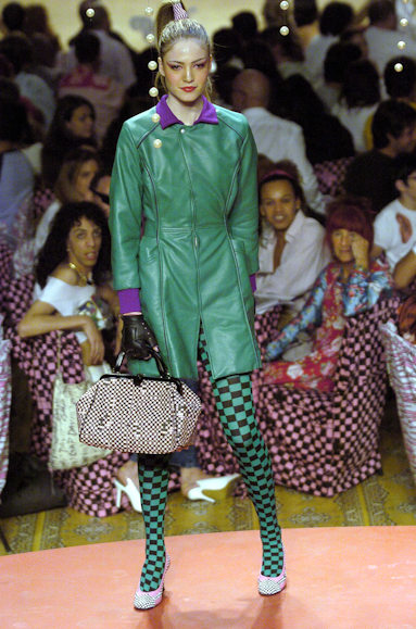 desfiles-cavalera-spinverno2004rtw-113