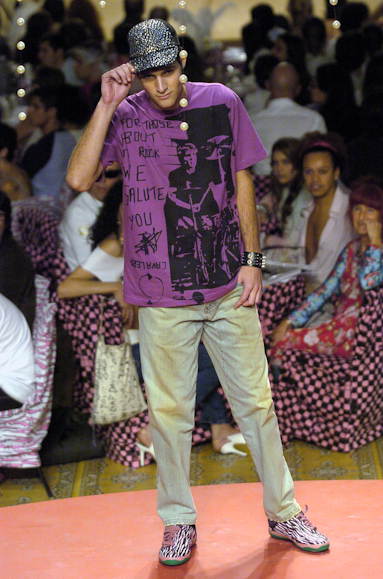 desfiles-cavalera-spinverno2004rtw-139