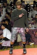desfiles-cavalera-spinverno2004rtw-144